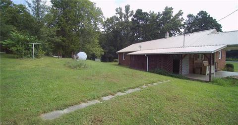 284 Johnson Rd, Denton, NC 27239 photo 4
