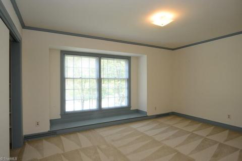 910 Wimbledon Pl, High Point, NC 27262 photo 27