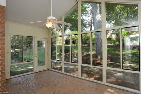 910 Wimbledon Pl, High Point, NC 27262 photo 15