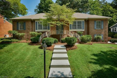 910 Wimbledon Pl, High Point, NC 27262 photo 1