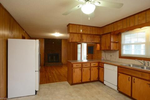 611 Lakedale Rd, Colfax, NC 27235 photo 19