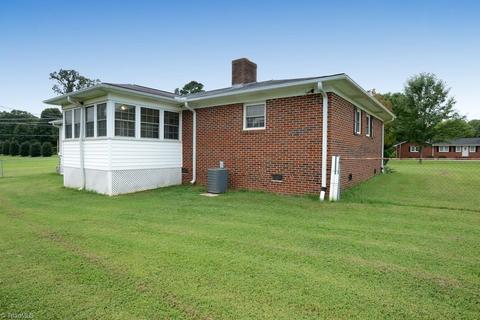 611 Lakedale Rd, Colfax, NC 27235 photo 10