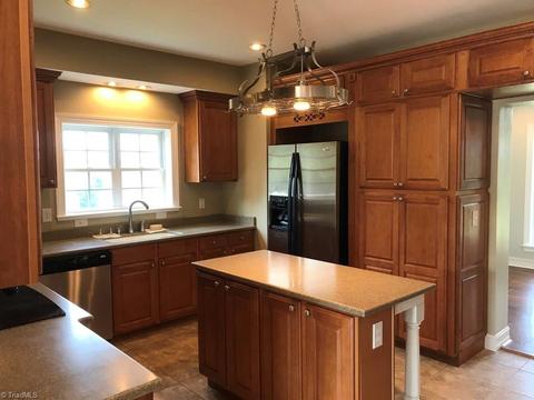 263 Riverchase Rd, Pinnacle, NC 27043 photo 6