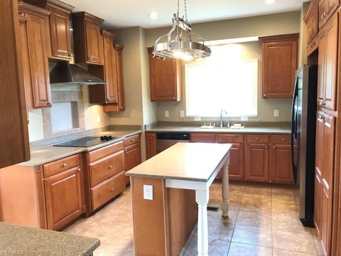 263 Riverchase Rd, Pinnacle, NC 27043 photo 5