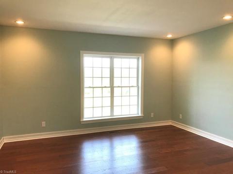 263 Riverchase Rd, Pinnacle, NC 27043 photo 11