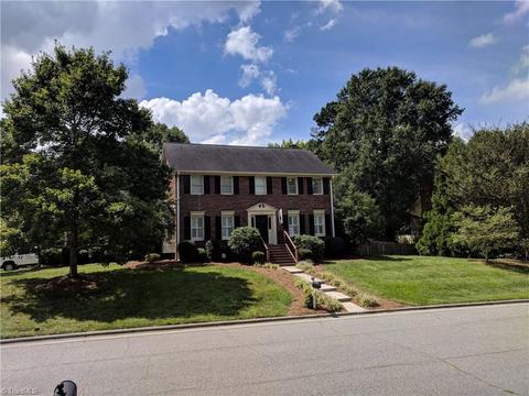 1410 Christopher Ct, High Point, NC 27265 photo 2