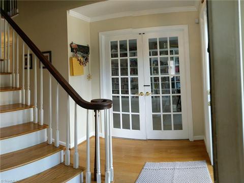 1410 Christopher Ct, High Point, NC 27265 photo 3