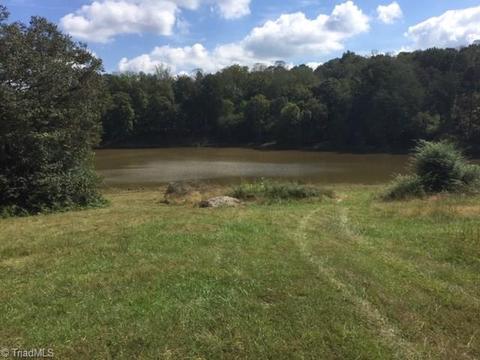 1264 Forge Mill Rd, King, NC 27021 photo 1
