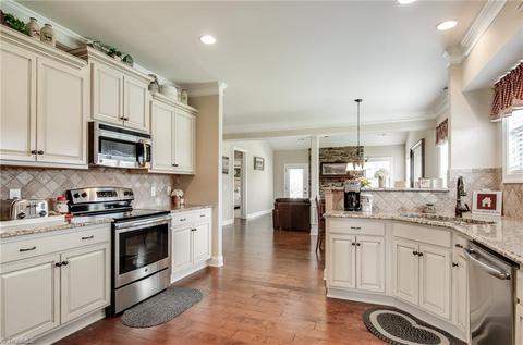 7044 English Pride Dr, Trinity, NC 27370 photo 8