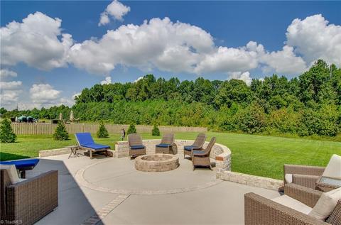 7044 English Pride Dr, Trinity, NC 27370 photo 3