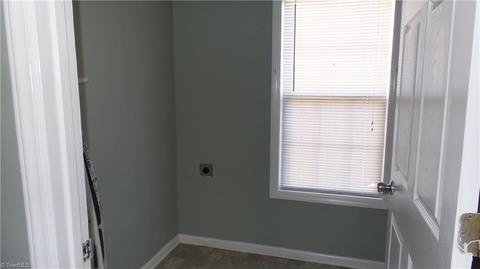 207 Murray St, High Point, NC 27260 photo 9