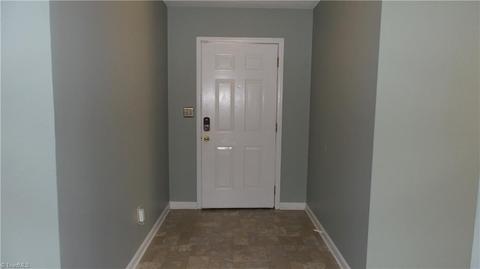 207 Murray St, High Point, NC 27260 photo 4