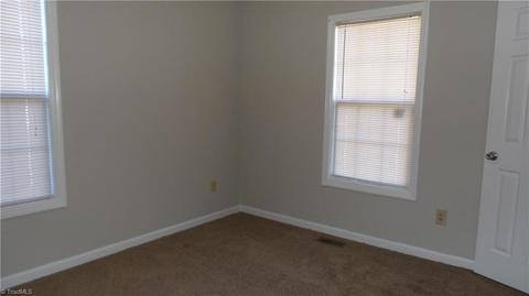 207 Murray St, High Point, NC 27260 photo 13
