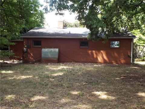 2009 Edgewood Dr, High Point, NC 27262 photo 22