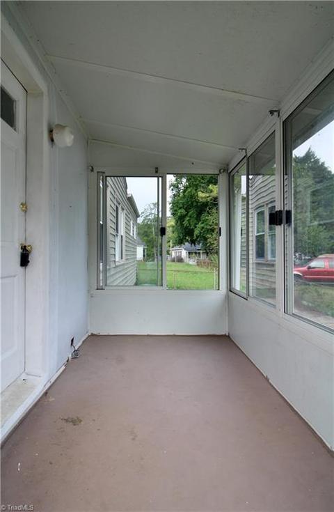 913 Denny St, High Point, NC 27262 photo 11