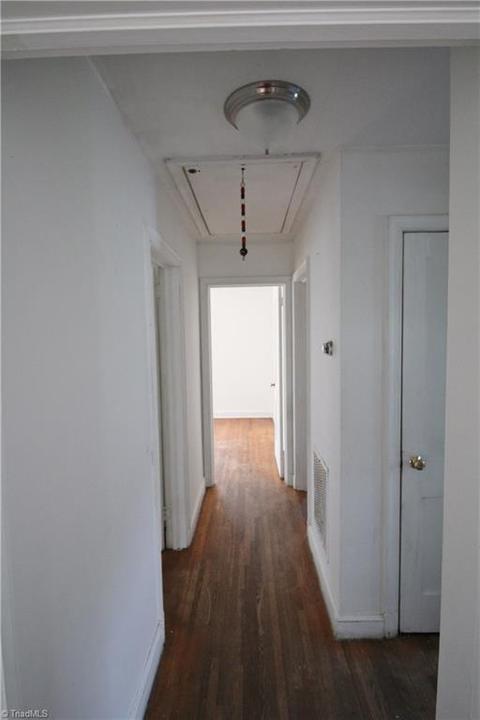 913 Denny St, High Point, NC 27262 photo 6