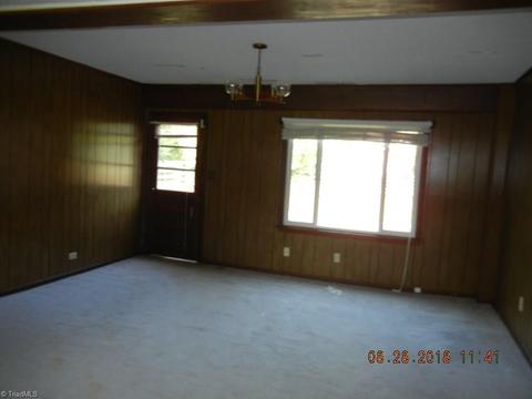 3507 Stonehurst Pl, High Point, NC 27265 photo 10