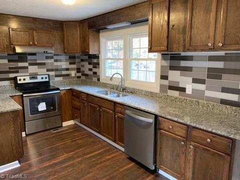 2309 E Stadium Dr, Eden, NC 27288 photo 5