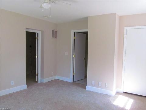 102 Avery Ave, High Point, NC 27265 photo 9