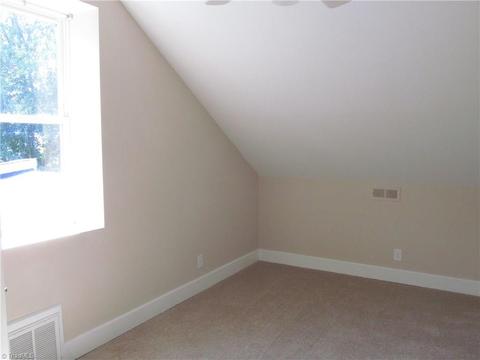 102 Avery Ave, High Point, NC 27265 photo 13