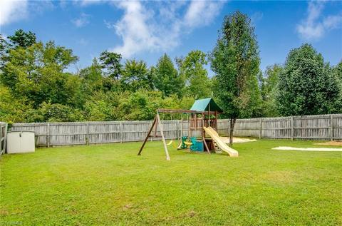 886 Eli Moore Ct, High Point, NC 27265 photo 28
