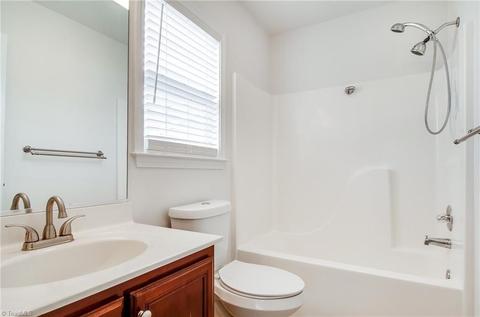 886 Eli Moore Ct, High Point, NC 27265 photo 18