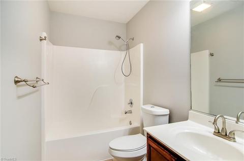 886 Eli Moore Ct, High Point, NC 27265 photo 23