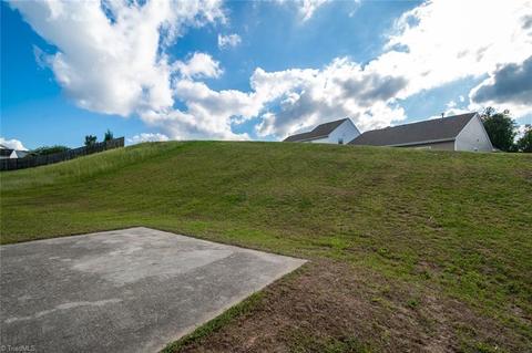 2149 Burton Run Rd, High Point, NC 27262 photo 16