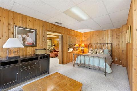 401 Burning Tree Cir, High Point, NC 27265 photo 28