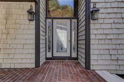 401 Burning Tree Cir, High Point, NC 27265 photo 7