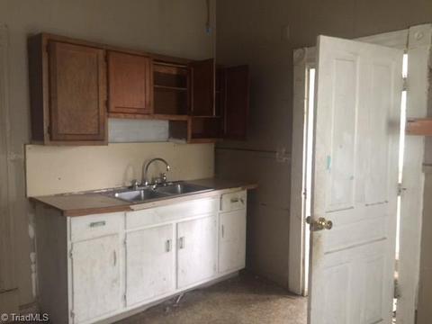 800 E Commerce Ave, High Point, NC 27260 photo 13