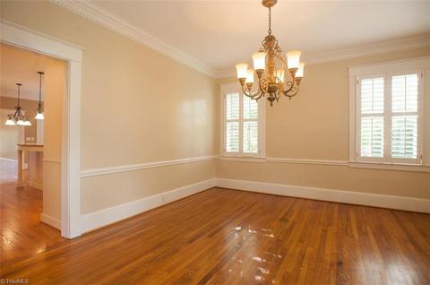 301 Edgedale Dr, High Point, NC 27262 photo 5