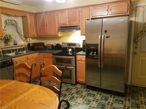 3308 Pine Valley Rd, High Point, NC 27265 photo 10