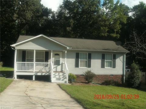 3308 Pine Valley Rd, High Point, NC 27265 photo 1