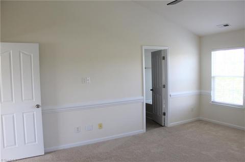 2464 Ingleside Dr, High Point, NC 27265 photo 21