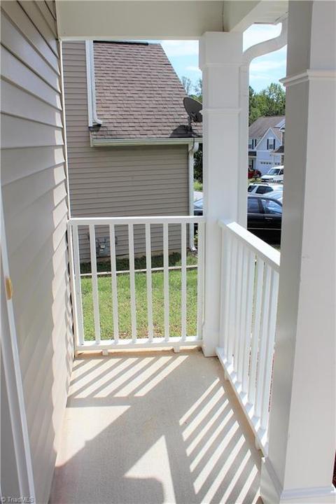 2464 Ingleside Dr, High Point, NC 27265 photo 8