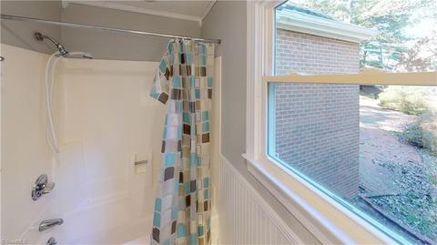 602 Pine St, Dobson, NC 27017 photo 17
