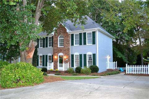 3313 Timberwolf Ave, High Point, NC 27265 photo 1