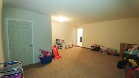 2480 Ingleside Dr, High Point, NC 27265 photo 22