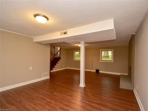 1906 Cliffside Dr, Pfafftown, NC 27040 photo 19