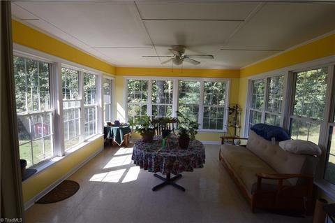 118 Windover Dr, Pinnacle, NC 27043 photo 5