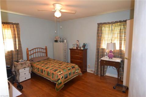 118 Windover Dr, Pinnacle, NC 27043 photo 9