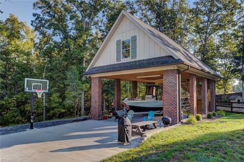 365 John A Hall Rd, High Point, NC 27265 photo 6
