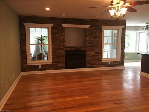 870 Carson Rd, Pilot Mountain, NC 27041 photo 3