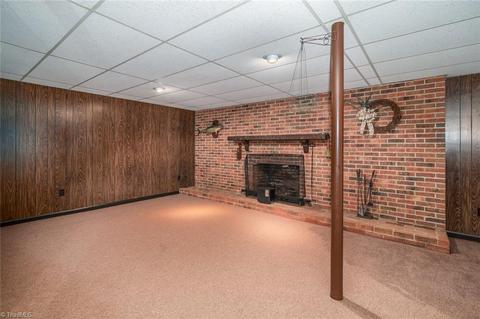 2305 Dover Pl, High Point, NC 27265 photo 15