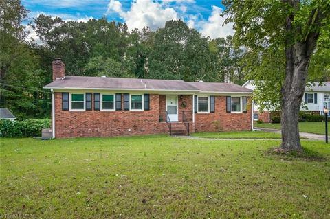 2305 Dover Pl, High Point, NC 27265 photo 1