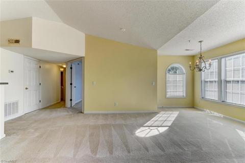140 James Rd #3D, High Point, NC 27265 photo 9
