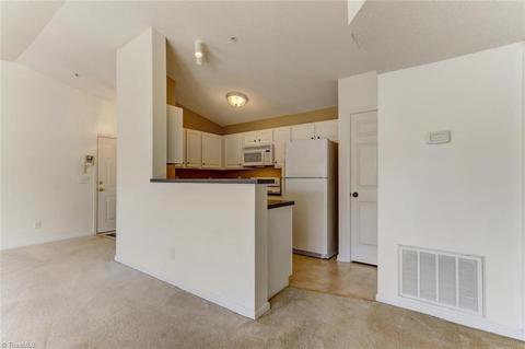 140 James Rd #3D, High Point, NC 27265 photo 10
