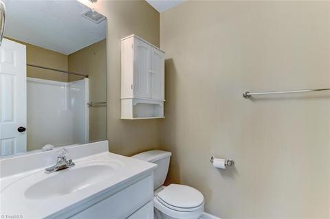 140 James Rd #3D, High Point, NC 27265 photo 17