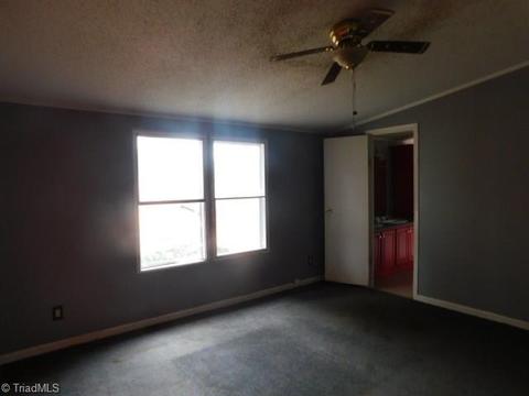 3096 Old Mountain Rd, Trinity, NC 27370 photo 10